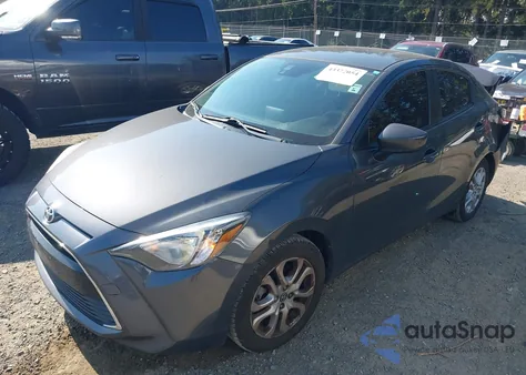 2018 Toyota Yaris Ia z USA, uszkodzony, nr VIN 3MYDLBYV4JY312724